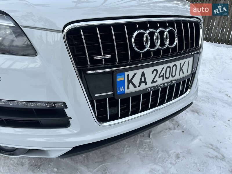 Позашляховик / Кросовер Audi Q7 2012 в Києві