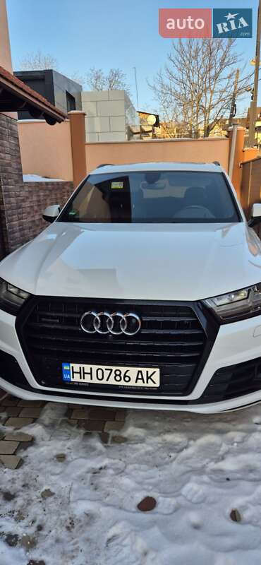 Внедорожник / Кроссовер Audi Q7 2018 в Одессе