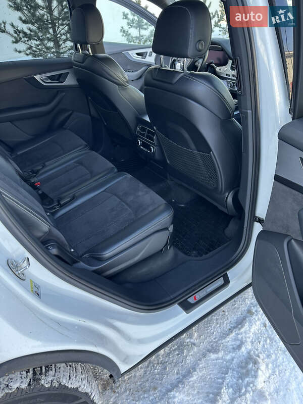 Внедорожник / Кроссовер Audi Q7 2017 в Луцке фото 11 Внедорожник / Кроссовер Audi Q7 2017 в Луцке