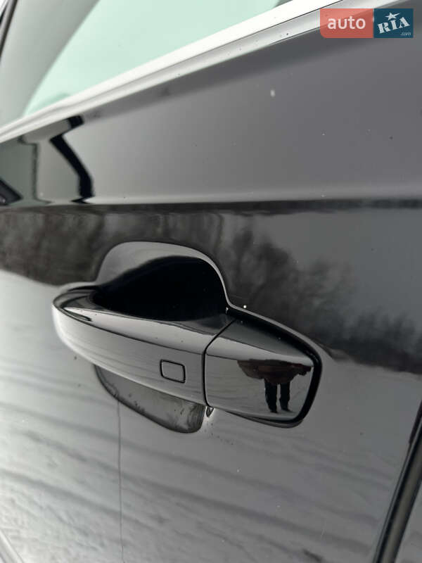 Внедорожник / Кроссовер Audi Q7 2015 в Рожнятове