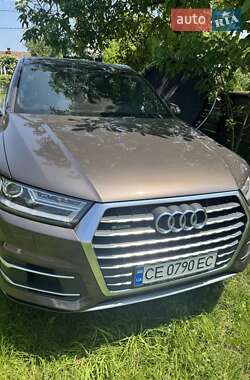 Внедорожник / Кроссовер Audi Q7 2017 в Черновцах