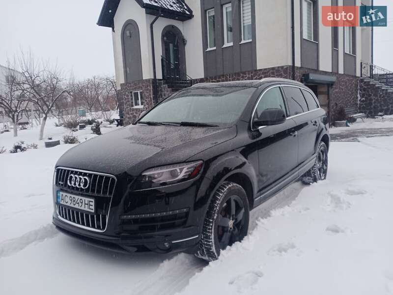 Позашляховик / Кросовер Audi Q7 2011 в Горохові
