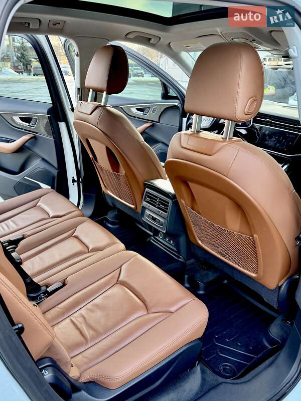 Внедорожник / Кроссовер Audi Q7 2020 в Львове