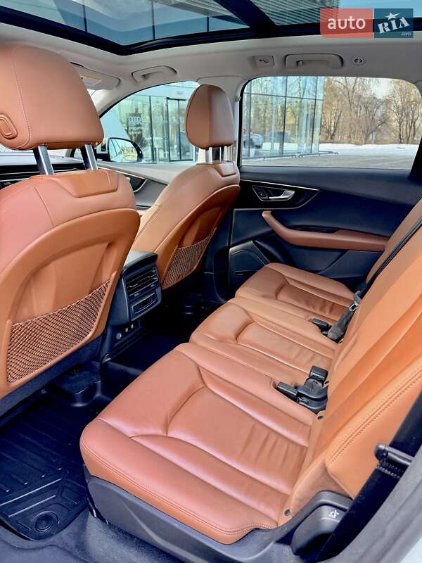 Внедорожник / Кроссовер Audi Q7 2020 в Львове