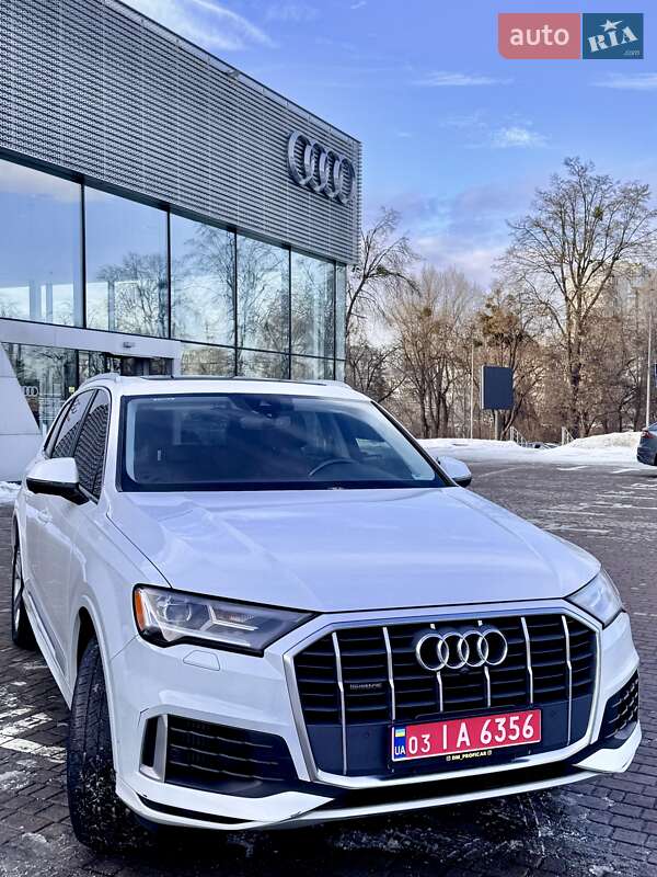 Внедорожник / Кроссовер Audi Q7 2020 в Львове