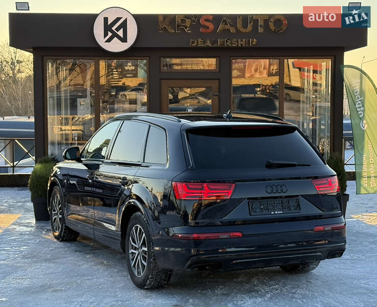 Позашляховик / Кросовер Audi Q7 2016 в Харкові