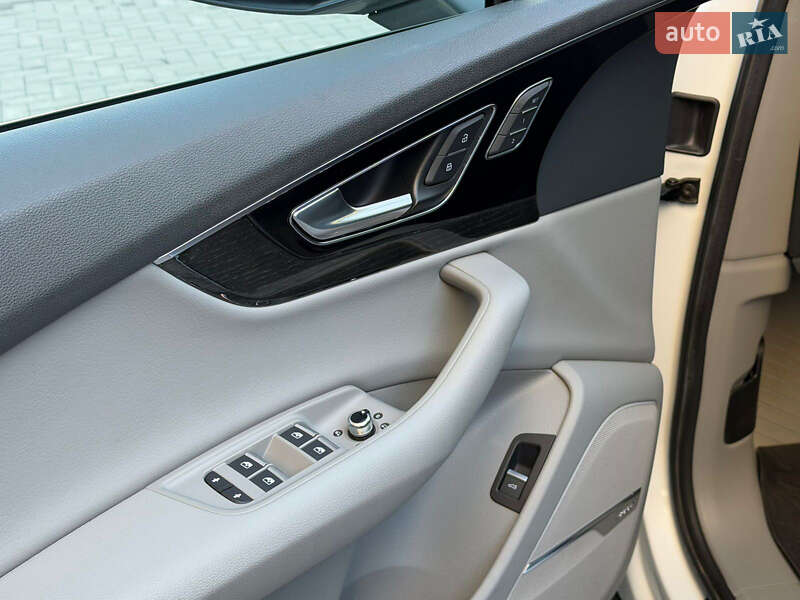Внедорожник / Кроссовер Audi Q7 2018 в Николаеве фото 9 Внедорожник / Кроссовер Audi Q7 2018 в Николаеве