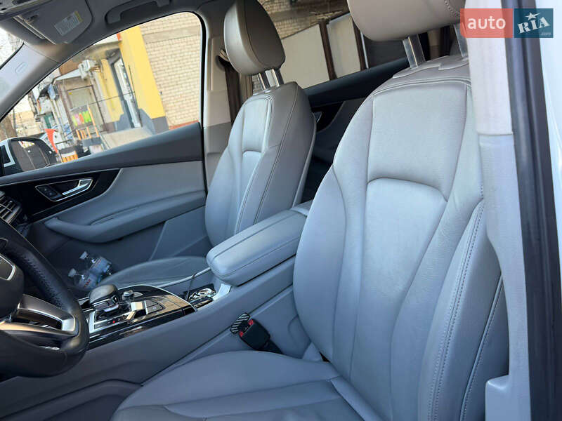 Внедорожник / Кроссовер Audi Q7 2018 в Николаеве фото 19 Внедорожник / Кроссовер Audi Q7 2018 в Николаеве
