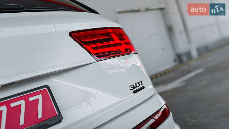 Внедорожник / Кроссовер Audi Q7 2019 в Ровно