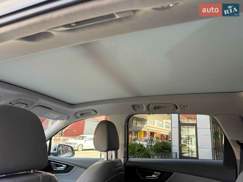 Позашляховик / Кросовер Audi Q7 2018 в Львові