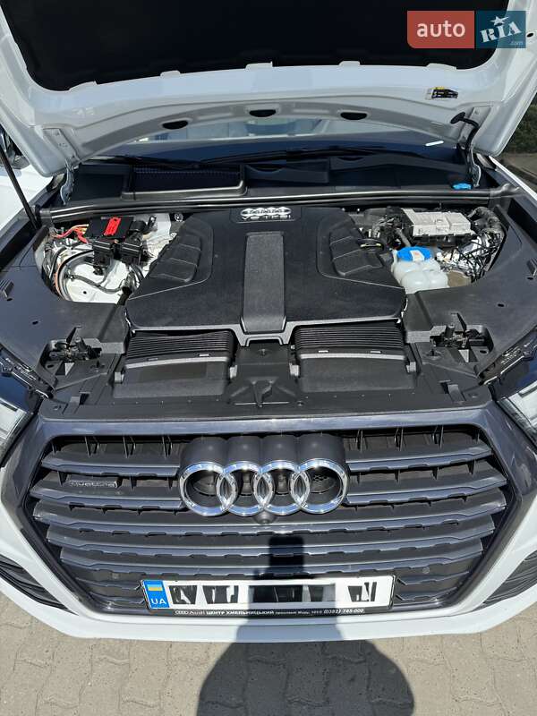 Внедорожник / Кроссовер Audi Q7 2016 в Хмельницком фото 3 Внедорожник / Кроссовер Audi Q7 2016 в Хмельницком