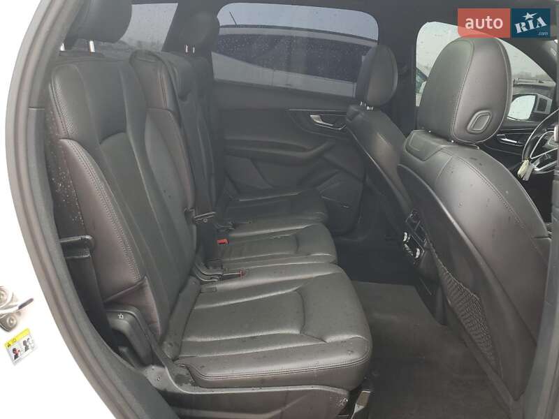 Позашляховик / Кросовер Audi Q7 2017 в Львові фото 11 Позашляховик / Кросовер Audi Q7 2017 в Львові