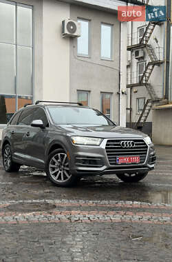 Позашляховик / Кросовер Audi Q7 2017 в Луцьку