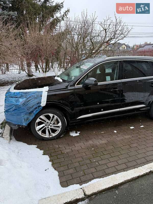 Внедорожник / Кроссовер Audi Q7 2020 в Киеве фото 10 Внедорожник / Кроссовер Audi Q7 2020 в Киеве