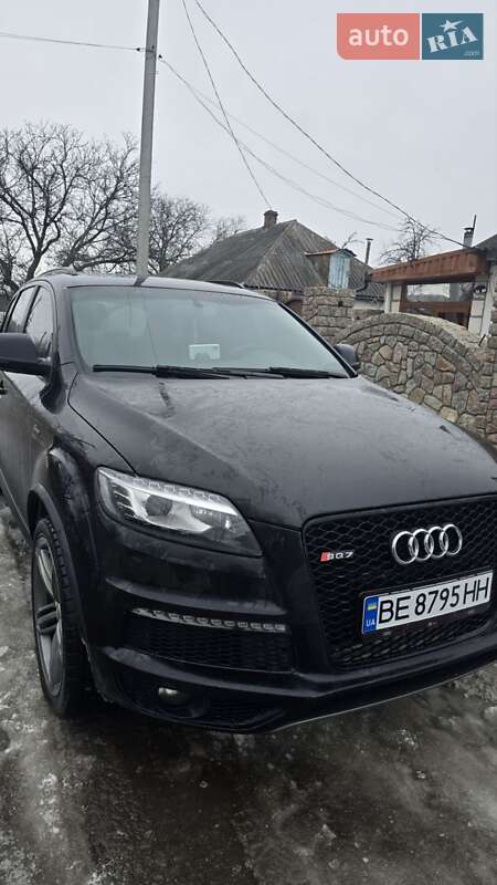 Внедорожник / Кроссовер Audi Q7 2014 в Первомайске