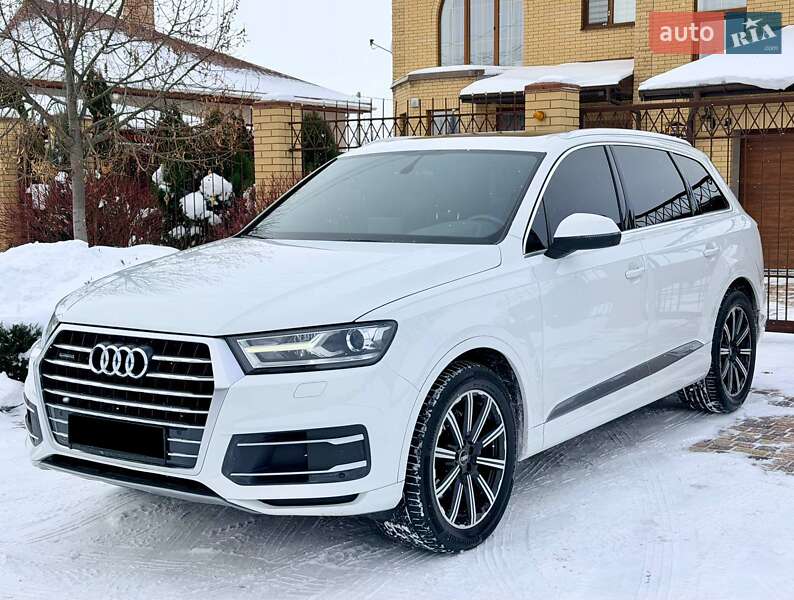 Audi Q7 2016