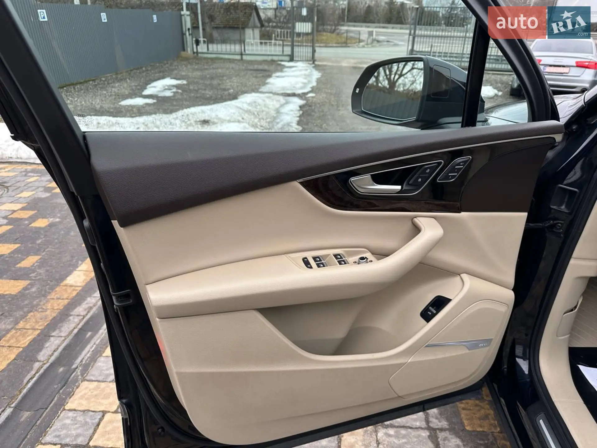 2017 Audi Q7 - мініатюра 18