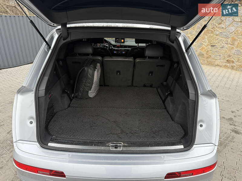 Позашляховик / Кросовер Audi Q7 2017 в Вінниці фото 30 Позашляховик / Кросовер Audi Q7 2017 в Вінниці