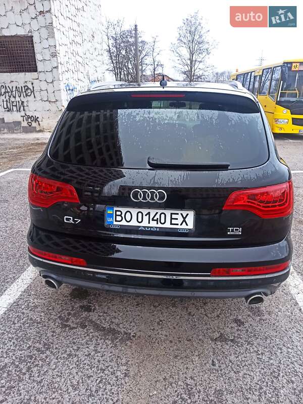 Позашляховик / Кросовер Audi Q7 2014 в Тернополі