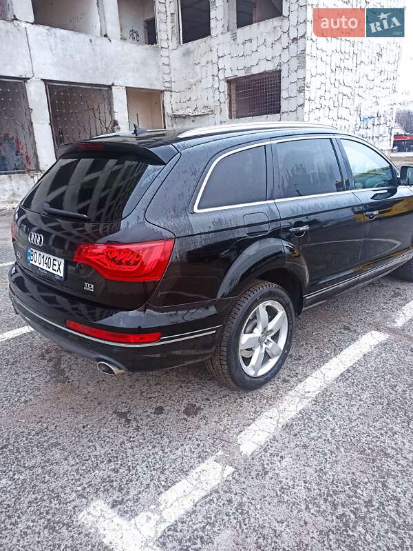 Позашляховик / Кросовер Audi Q7 2014 в Тернополі