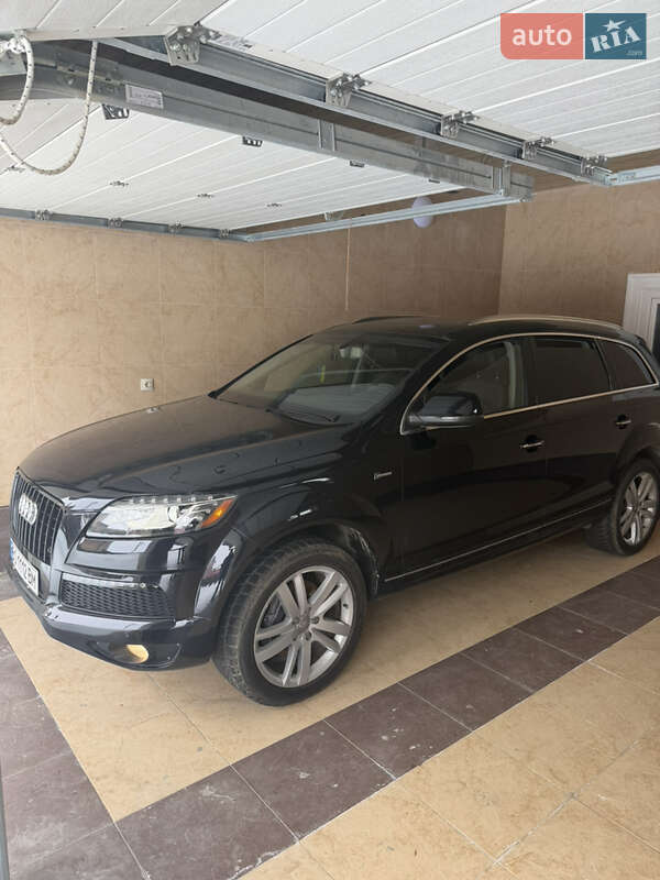 Внедорожник / Кроссовер Audi Q7 2013 в Тернополе
