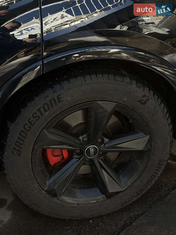 Позашляховик / Кросовер Audi Q7 2018 в Луцьку