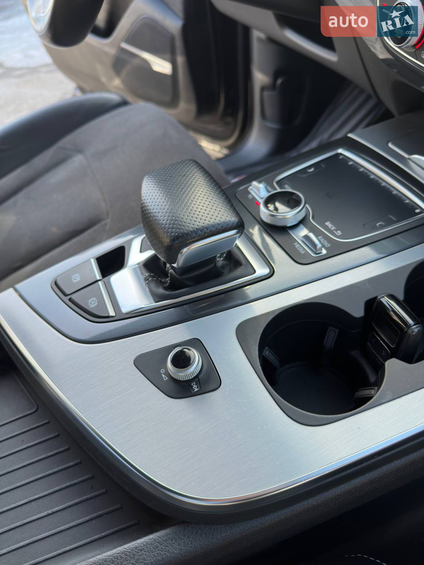 2017 Audi Q7 - мініатюра 37