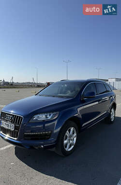 Позашляховик / Кросовер Audi Q7 2015 в Львові