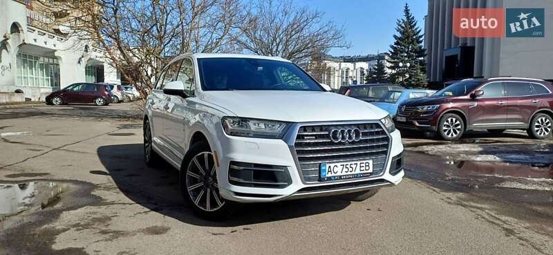 Позашляховик / Кросовер Audi Q7 2016 в Луцьку фото 3 Позашляховик / Кросовер Audi Q7 2016 в Луцьку
