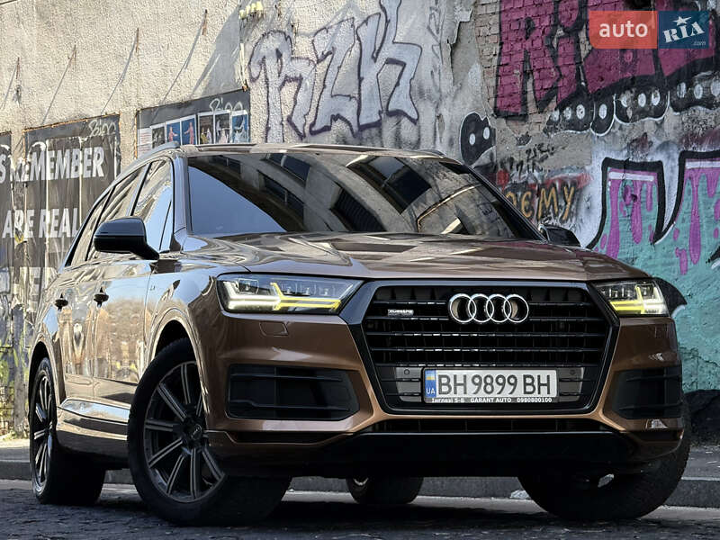 Внедорожник / Кроссовер Audi Q7 2017 в Одессе