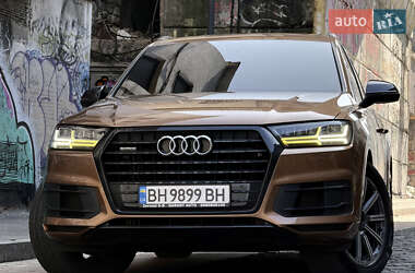 Внедорожник / Кроссовер Audi Q7 2017 в Одессе