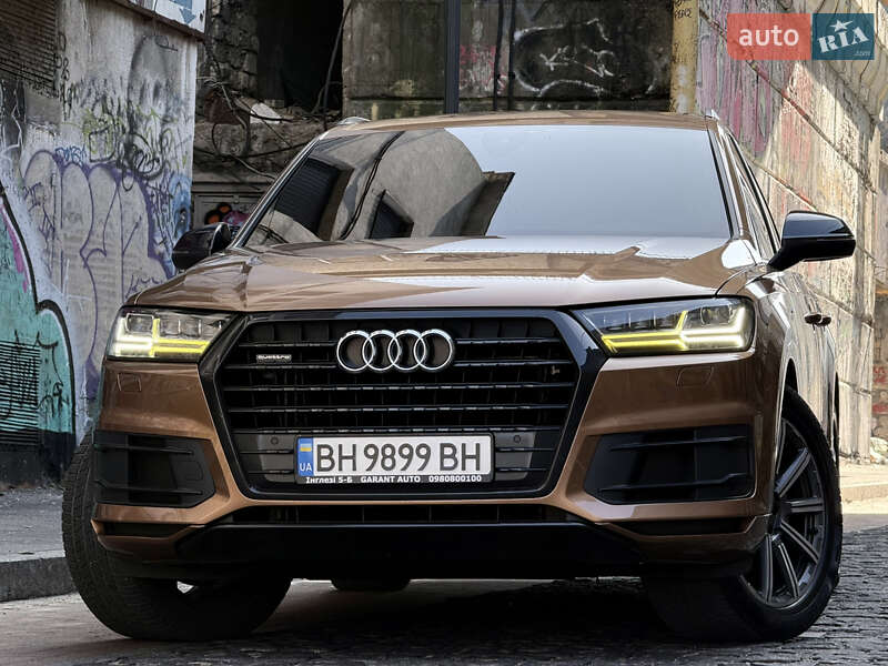 Внедорожник / Кроссовер Audi Q7 2017 в Одессе