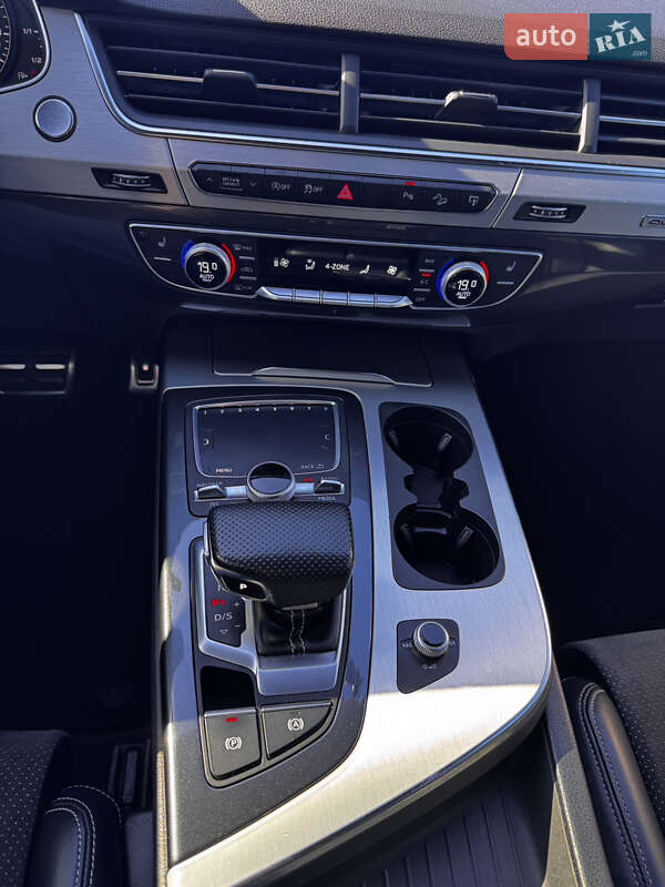 Позашляховик / Кросовер Audi Q7 2017 в Ірпені фото 37 Позашляховик / Кросовер Audi Q7 2017 в Ірпені