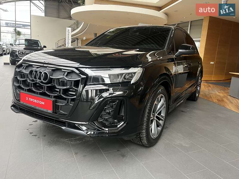Позашляховик / Кросовер Audi Q7 2025 в Дніпрі