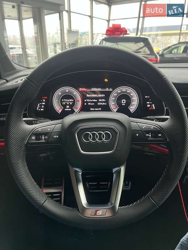 Позашляховик / Кросовер Audi Q7 2025 в Дніпрі