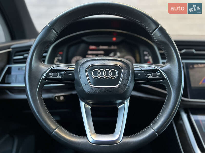 Внедорожник / Кроссовер Audi Q7 2020 в Николаеве