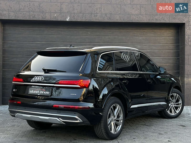 Внедорожник / Кроссовер Audi Q7 2020 в Николаеве