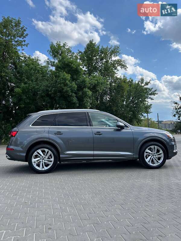 Позашляховик / Кросовер Audi Q7 2020 в Львові фото 4 Позашляховик / Кросовер Audi Q7 2020 в Львові