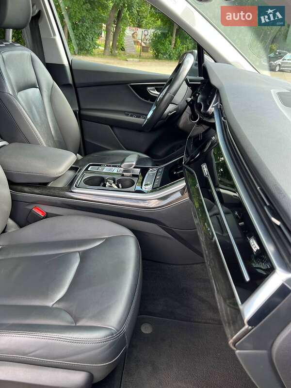 Позашляховик / Кросовер Audi Q7 2020 в Львові фото 54 Позашляховик / Кросовер Audi Q7 2020 в Львові