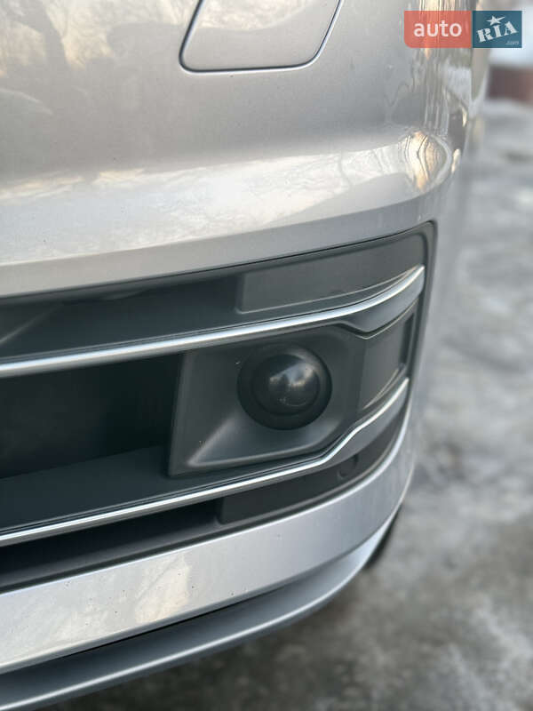 Позашляховик / Кросовер Audi Q7 2017 в Києві фото 17 Позашляховик / Кросовер Audi Q7 2017 в Києві