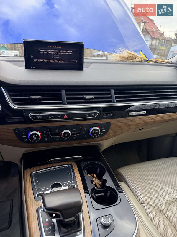Позашляховик / Кросовер Audi Q7 2017 в Львові
