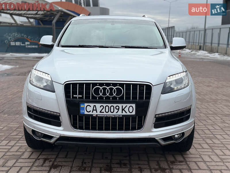 Позашляховик / Кросовер Audi Q7 2013 в Полтаві фото Позашляховик / Кросовер Audi Q7 2013 в Полтаві
