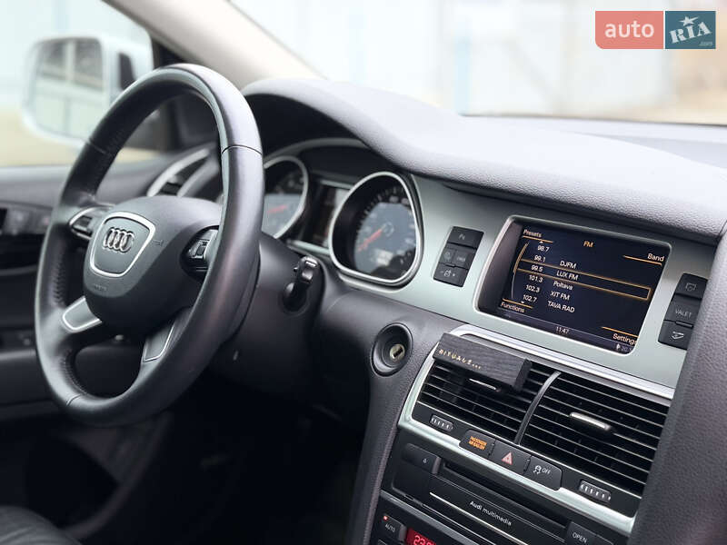 Позашляховик / Кросовер Audi Q7 2013 в Полтаві фото 25 Позашляховик / Кросовер Audi Q7 2013 в Полтаві