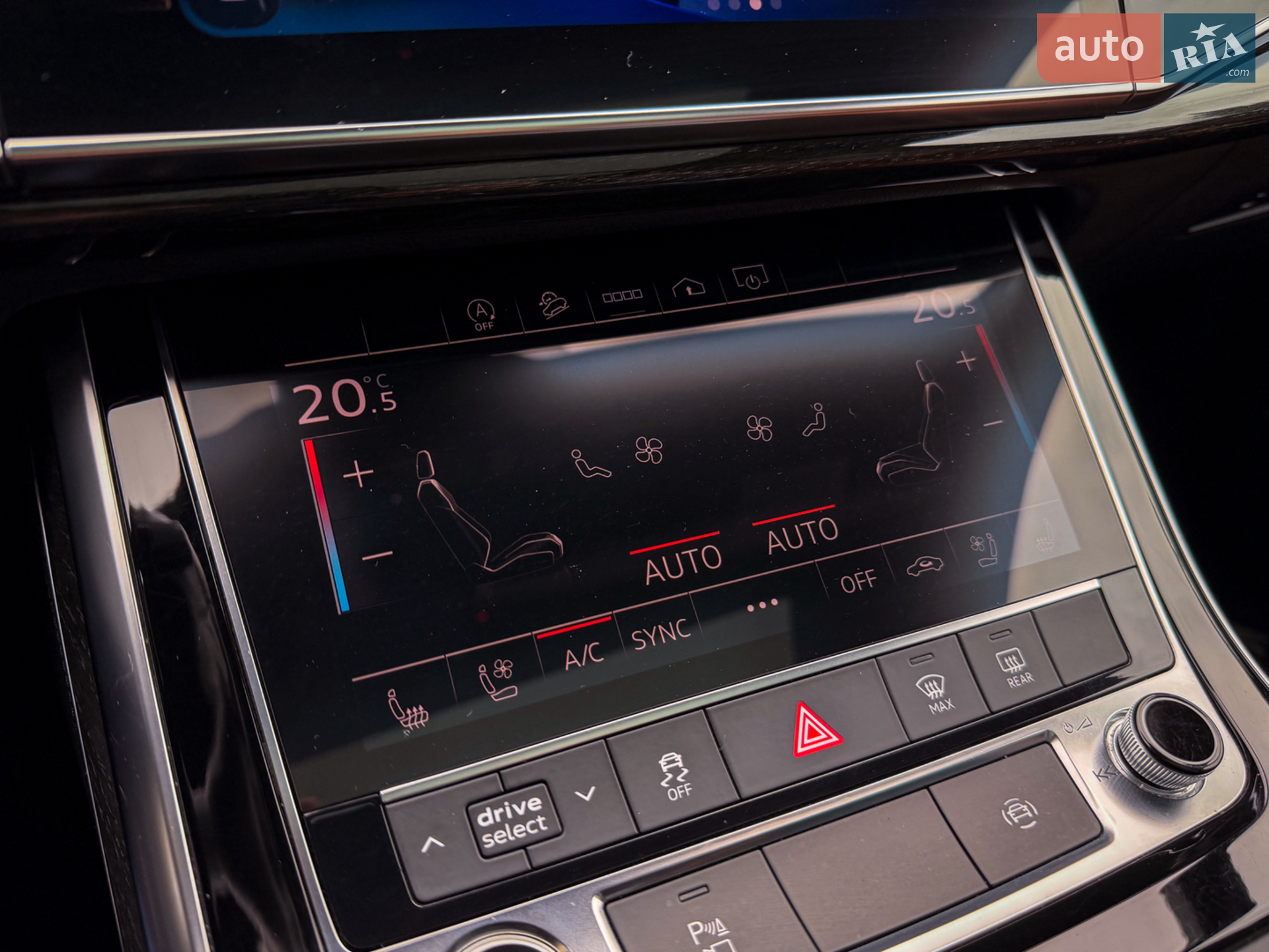 2020 Audi Q7 - мініатюра 18