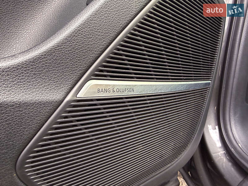 Внедорожник / Кроссовер Audi Q7 2020 в Днепре фото 22 Внедорожник / Кроссовер Audi Q7 2020 в Днепре