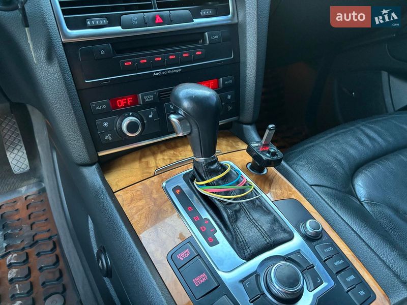 Внедорожник / Кроссовер Audi Q7 2006 в Львове