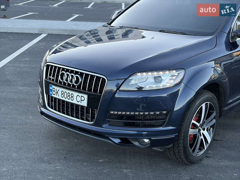 Внедорожник / Кроссовер Audi Q7 2013 в Ровно фото 3 Внедорожник / Кроссовер Audi Q7 2013 в Ровно