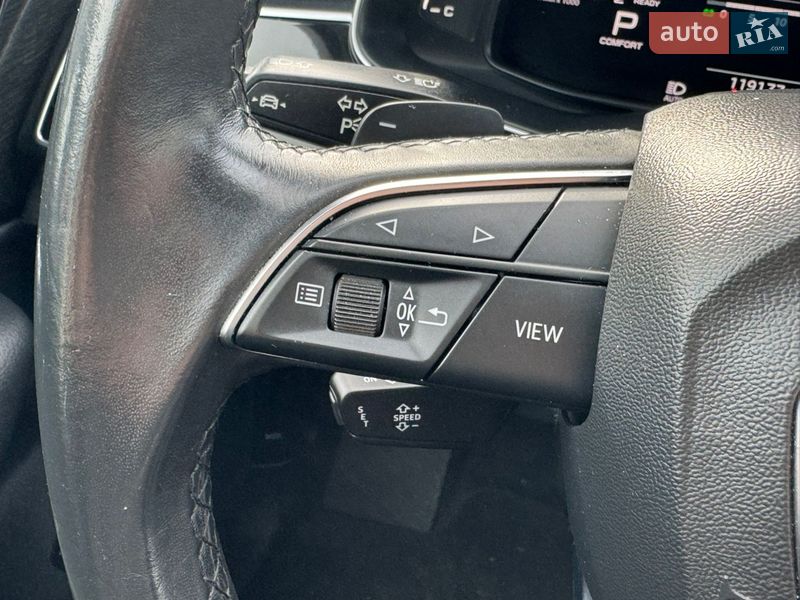 Внедорожник / Кроссовер Audi Q7 2021 в Полтаве