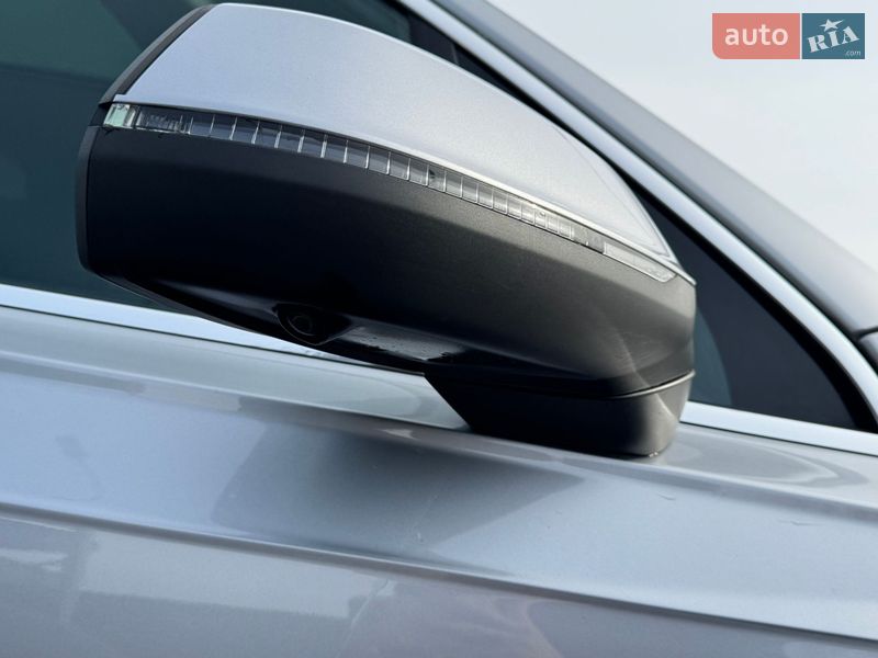 Внедорожник / Кроссовер Audi Q7 2021 в Полтаве