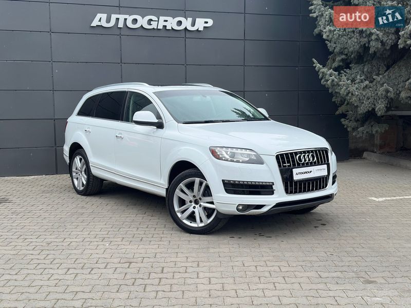 Внедорожник / Кроссовер Audi Q7 2013 в Одессе